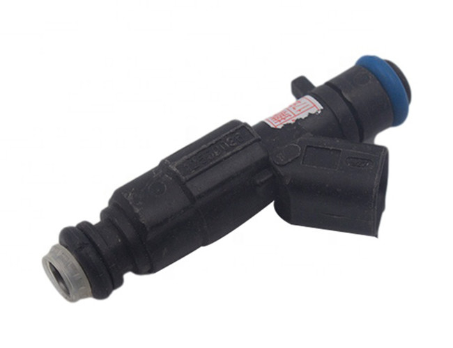 Сопло автозапчастей for  инжектора топлива Oe 30711782 и собрание V50 C30 XC90 держателя